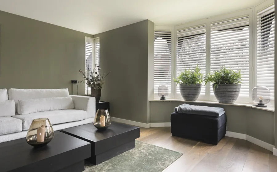 Witte shutters van Blend bij Aanhuis.be