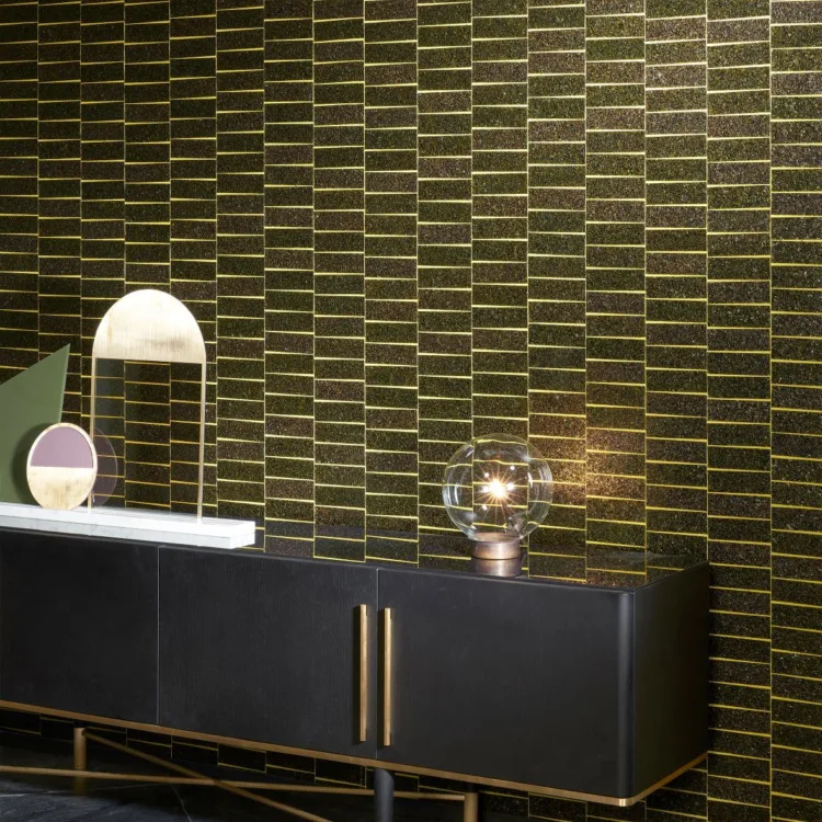 Arte behang groen in hal met donker dressoir