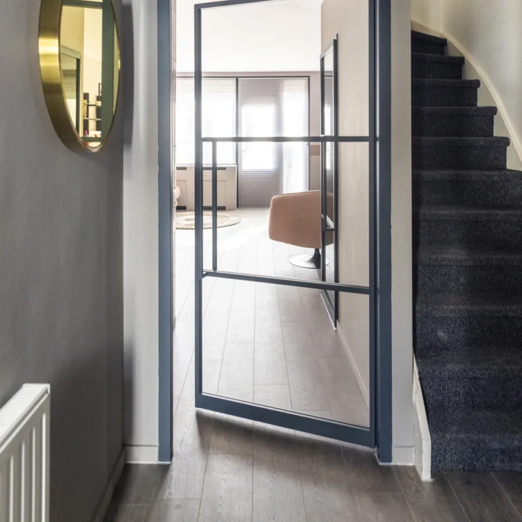 vtwonen seizoen 18 afl. 6 - Schiedam laminaat