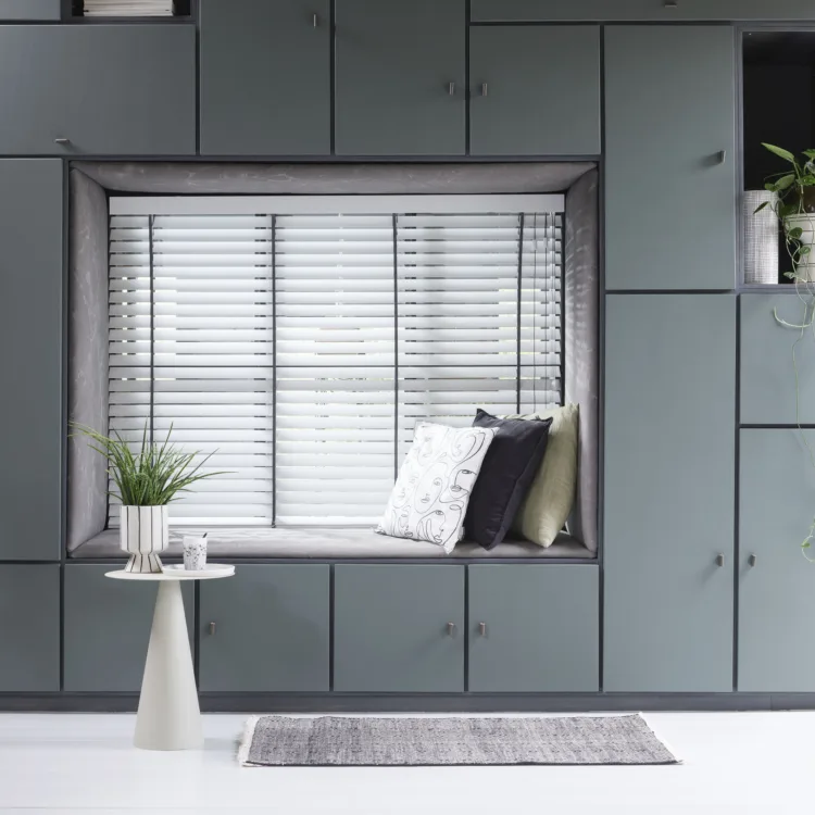 Houten jaloezieën bij Aanhuis